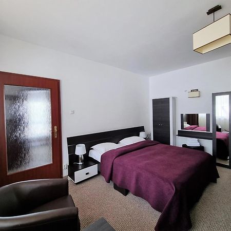 Casa Cristina Hotel บราชอฟ ภายนอก รูปภาพ