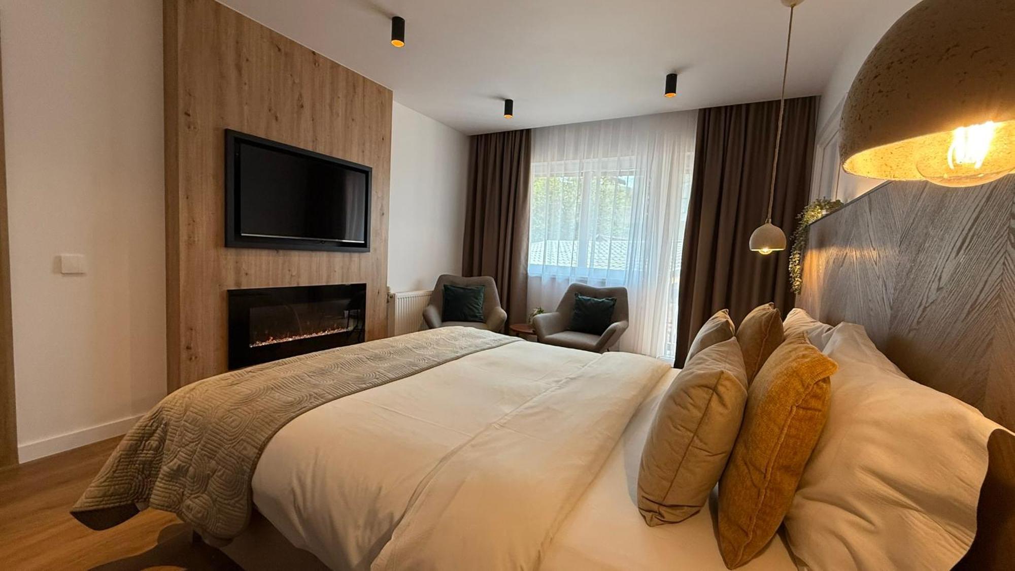 Casa Cristina Hotel บราชอฟ ภายนอก รูปภาพ